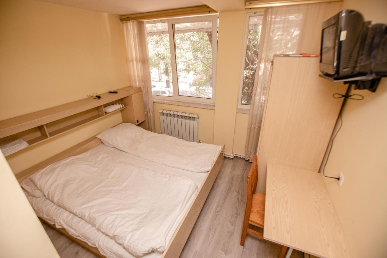 Arsego Hostel ヴァナゾル エクステリア 写真