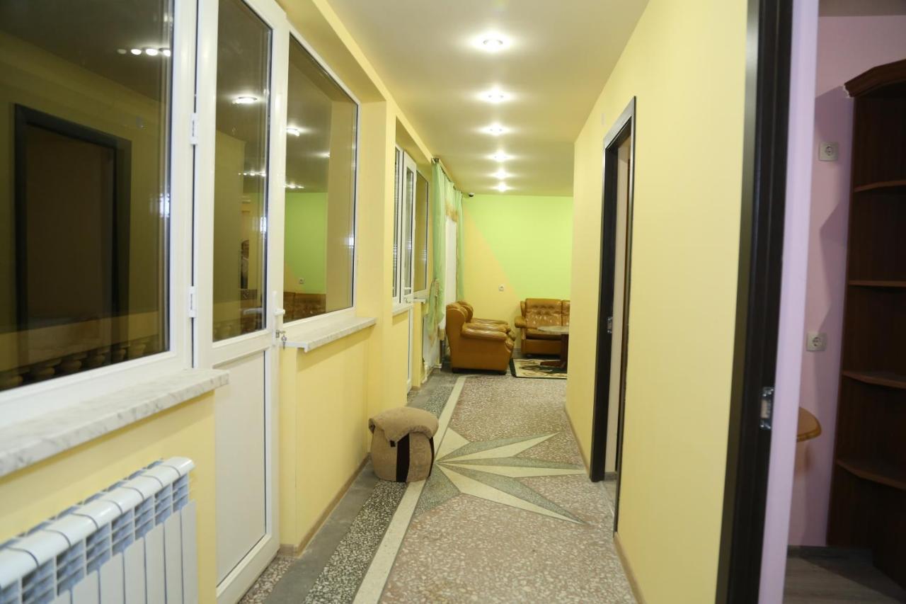Arsego Hostel ヴァナゾル エクステリア 写真